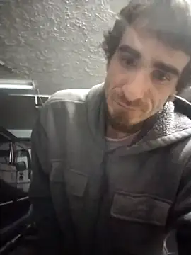 bigjohnson2914 online show from December 23, 2025, 7:28 am