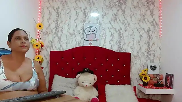 Danna LaNegra online show from January 14, 2026, 7:08 pm