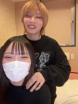 kai xoxo   online show from December 5, 2025, 2:03 pm