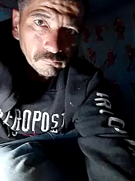 Snapshot of Guero0751@xh chatting on March 4, 2025, 10:05 pm Guero0751xh online show from March 4, 2025, 10:05 pm