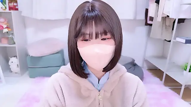 Otochan 0108xx online show from December 14, 2025, 5:24 am