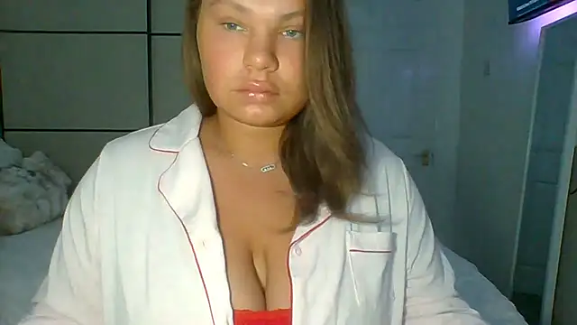 Snapshot of GEMMARMALADE chatting on June 10, 2026, 6:23 am GEMMARMALADE online show from June 10, 2026, 6:23 am