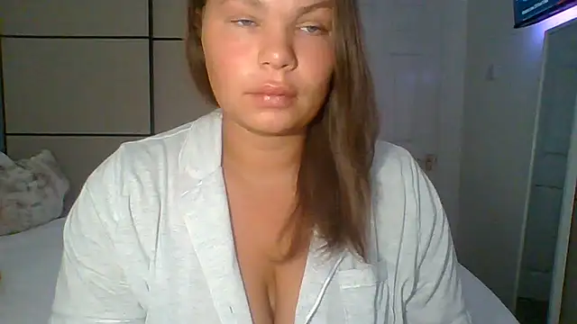 Snapshot of GEMMARMALADE chatting on June 20, 2026, 7:33 am GEMMARMALADE online show from June 20, 2026, 7:33 am