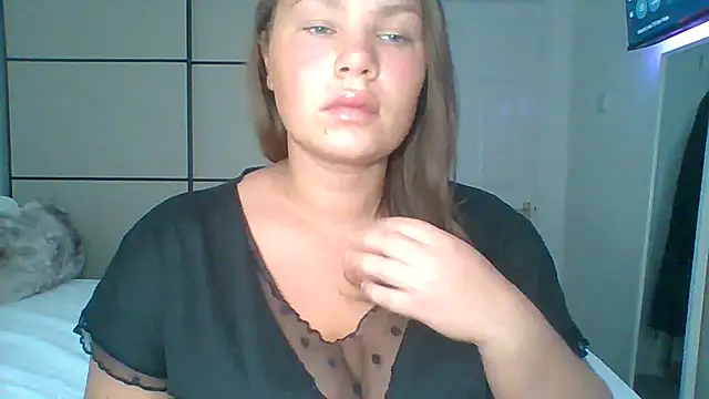 Snapshot of GEMMARMALADE chatting on July 4, 2026, 7:47 am GEMMARMALADE online show from July 4, 2026, 7:47 am