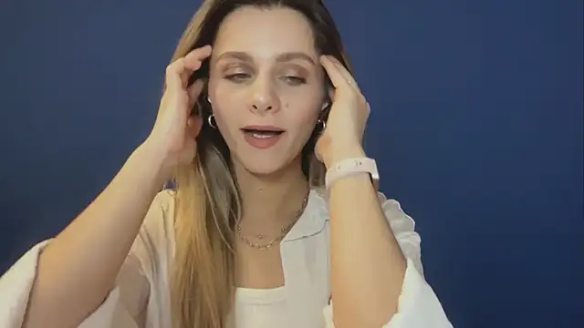 JacelynBilbrey online show from December 5, 2025, 7:32 pm