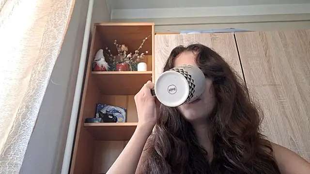 Snapshot of KellyKelik chatting on February 9, 2026, 9:13 am KellyKelik online show from February 9, 2026, 9:13 am