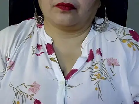 Snapshot of Soniya_Sha chatting on February 16, 2026, 6:59 pm Soniya Sha online show from February 16, 2026, 6:59 pm