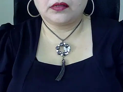 Snapshot of Soniya_Sha chatting on May 13, 2026, 7:28 am Soniya Sha online show from May 13, 2026, 7:28 am