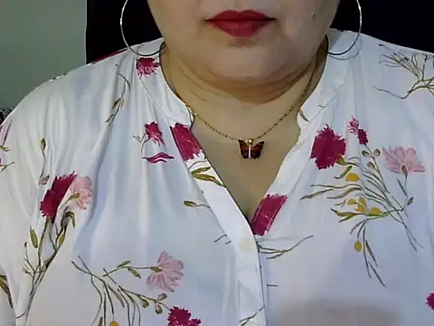 Snapshot of Soniya_Sha chatting on May 26, 2026, 1:51 pm Soniya Sha online show from May 26, 2026, 1:51 pm
