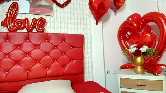 Elizabetth Roman online show from February 13, 2026, 8:16 pm