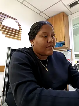 Snapshot of VaneandRossy chatting on February 8, 2026, 2:09 pm VaneandRossy online show from February 8, 2026, 2:09 pm