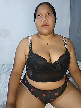 VaneandRossy online show from July 12, 2026, 1:29 am