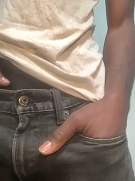 Snapshot of goldenshower2451 chatting on December 3, 2025, 10:41 pm goldenshower2451 online show from December 3, 2025, 10:41 pm