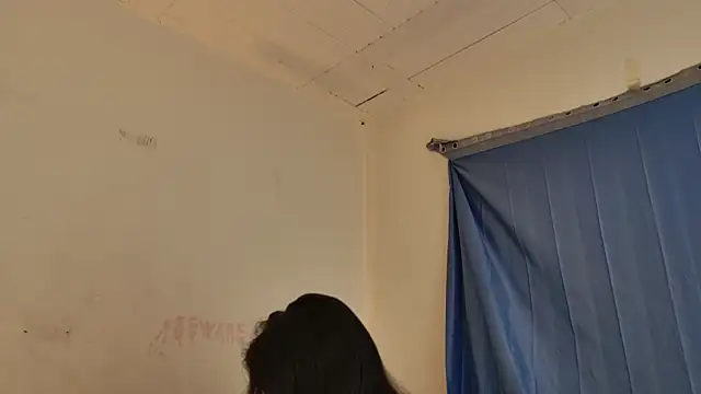 MoonLipsON- online show from April 13, 2026, 6:52 am