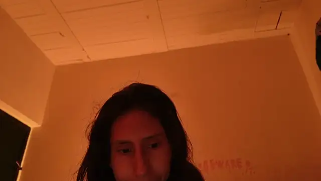 Snapshot of MoonLipsON- chatting on June 21, 2026, 1:30 am MoonLipsON- online show from June 21, 2026, 1:30 am