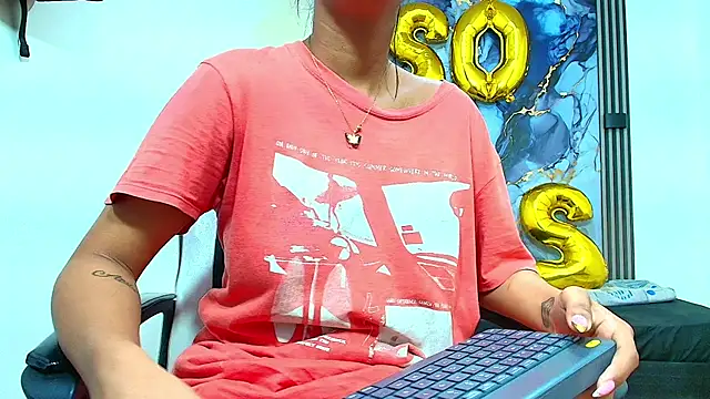 Snapshot of Valentina_and_sneider_ chatting on January 9, 2026, 7:15 pm Valentina and sneider online show from January 9, 2026, 7:15 pm