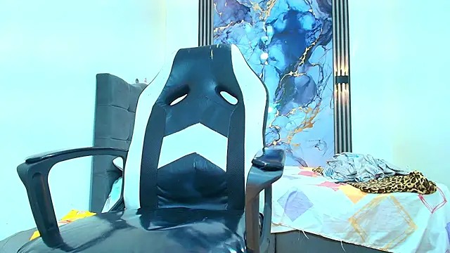 Snapshot of Valentina_and_sneider_ chatting on February 9, 2026, 6:56 pm Valentina and sneider online show from February 9, 2026, 6:56 pm