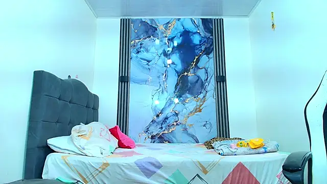 Snapshot of Valentina_and_sneider_ chatting on February 17, 2026, 7:20 pm Valentina and sneider online show from February 17, 2026, 7:20 pm