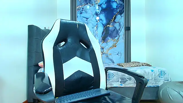 Snapshot of Valentina_and_sneider_ chatting on February 23, 2026, 7:11 pm Valentina and sneider online show from February 23, 2026, 7:11 pm