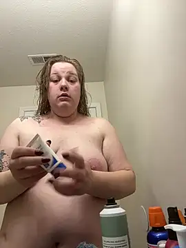 Blondeespresso online show from March 3, 2026, 11:27 am