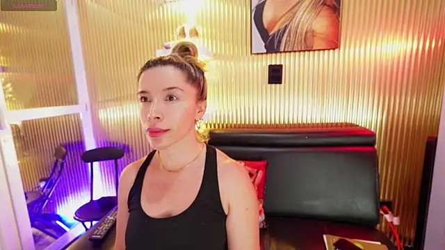 Allice mommy online show from May 28, 2026, 4:48 pm