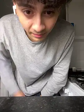 hungspanishtwink online show from February 16, 2026, 12:29 am