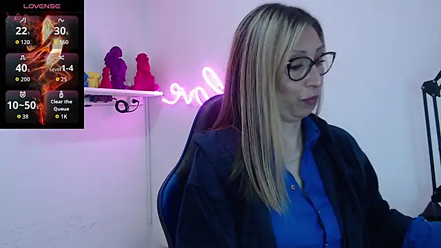 Scarlett 079 online show from January 18, 2026, 12:09 pm