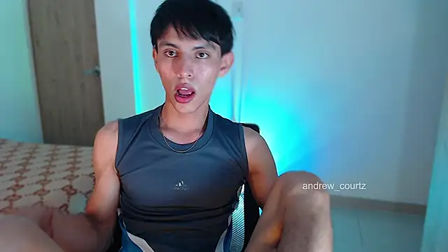 andrew courtzz online show from March 25, 2026, 1:44 am