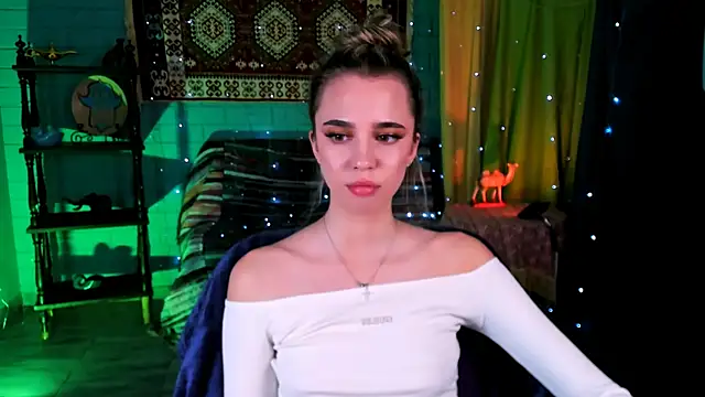 KimPorins online show from April 3, 2026, 12:25 pm