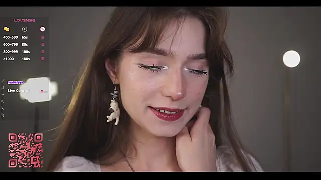 Lanenger online show from April 15, 2026, 10:10 pm