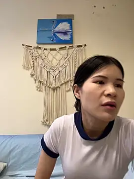 TIngT123 online show from December 4, 2025, 2:37 pm