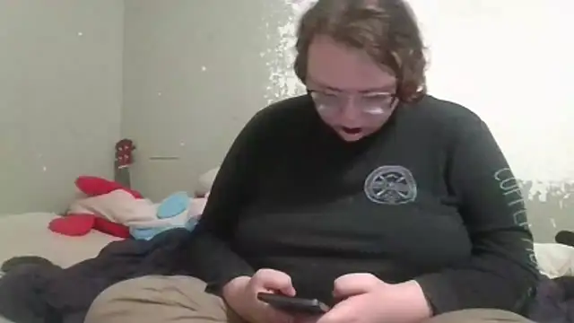 Rentastnrgurl online show from December 16, 2025, 12:54 pm