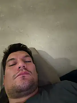 CharlyAlfa22 online show from July 6, 2026, 12:29 am