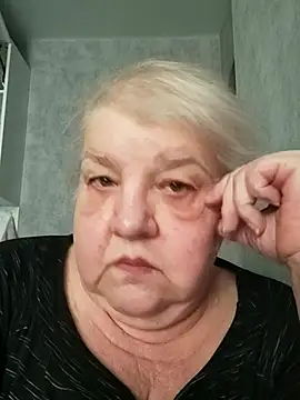 HapinessLovee online show from February 25, 2026, 10:36 am