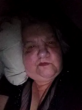 HapinessLovee online show from April 5, 2026, 11:57 pm