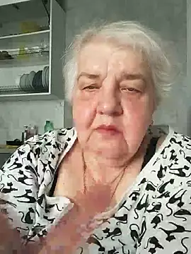 HapinessLovee online show from May 23, 2026, 6:40 am