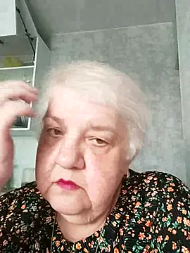 HapinessLovee online show from May 25, 2026, 6:52 am