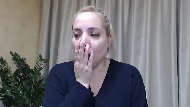 sweetpussy online show from November 9, 2025, 9:18 am