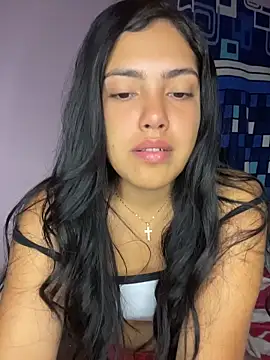 Snapshot of _Laurentt_ chatting on February 21, 2026, 9:32 am Laurentt online show from February 21, 2026, 9:32 am