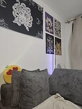 little  ammy online show from June 2, 2026, 11:40 pm