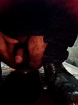 Snapshot of xhanm chatting on February 14, 2026, 11:56 pm xhanm online show from February 14, 2026, 11:56 pm