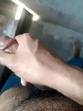 Snapshot of xhanm chatting on February 20, 2026, 6:26 am xhanm online show from February 20, 2026, 6:26 am