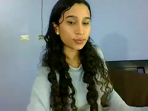 scarlettscottX online show from January 7, 2026, 3:42 am