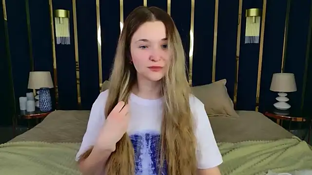 Snapshot of Lina_Sinerz chatting on February 19, 2026, 3:41 pm Lina Sinerz online show from February 19, 2026, 3:41 pm