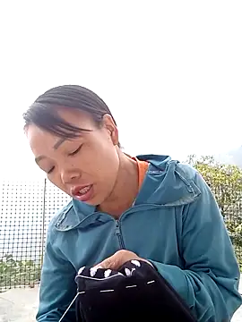 anna-can online show from March 10, 2026, 4:17 am