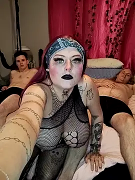 SpiderRose online show from April 1, 2026, 3:07 am