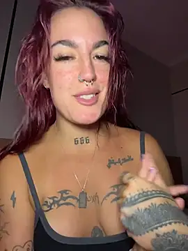 Snapshot of savana_xo chatting on March 8, 2026, 11:14 am savana xo online show from March 8, 2026, 11:14 am