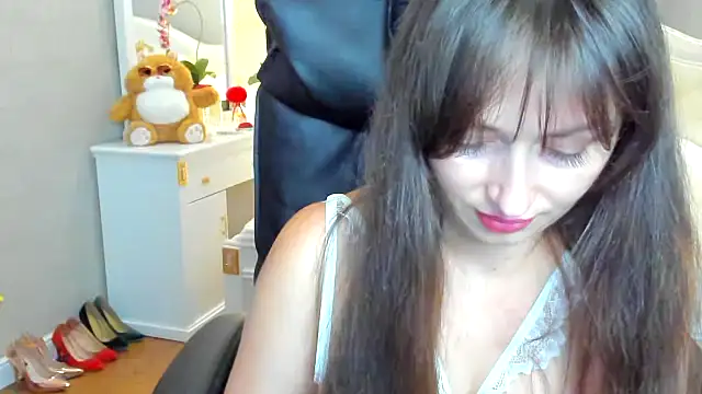 RosiAlina online show from July 10, 2026, 7:23 am