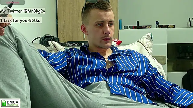 Brellisimo online show from December 15, 2025, 9:19 pm