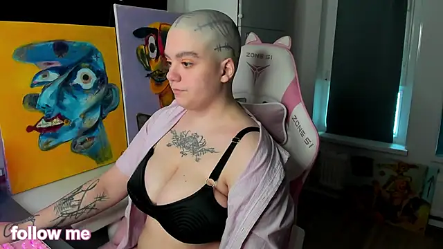 Snapshot of enigmastella chatting on January 7, 2026, 11:12 am enigmastella online show from January 7, 2026, 11:12 am